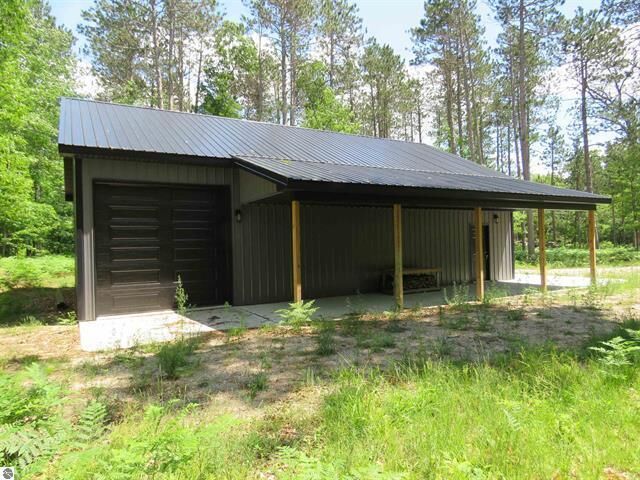 Property Photo: 10420 W Rosted Road MI 49651