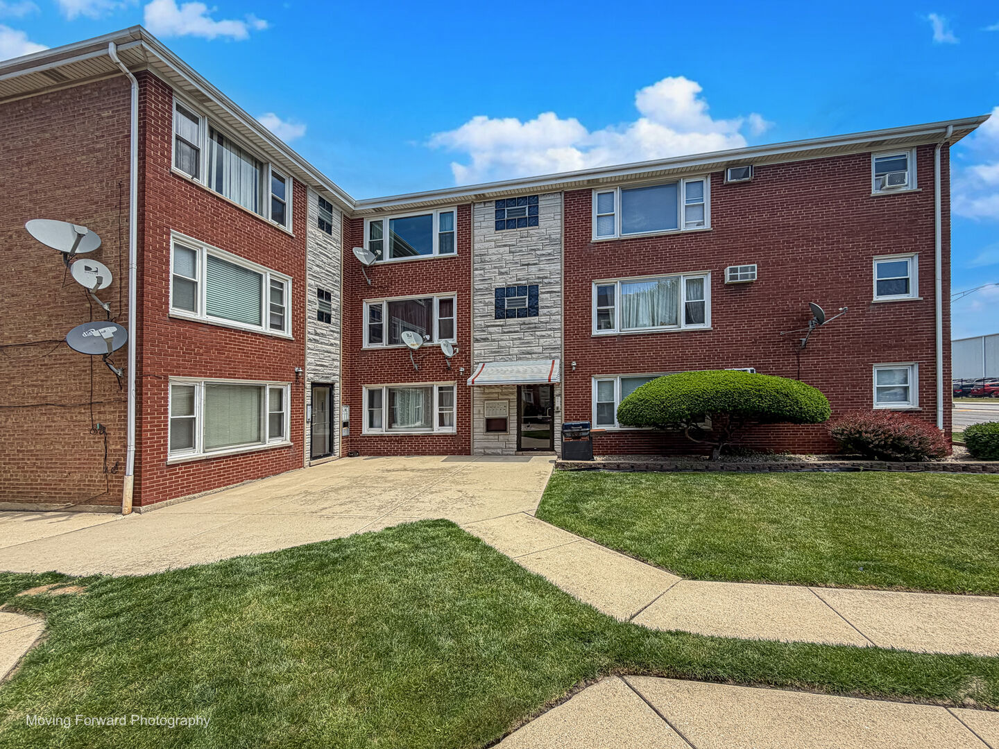 Property Photo:  6940 W 65th Street 3B  IL 60638 