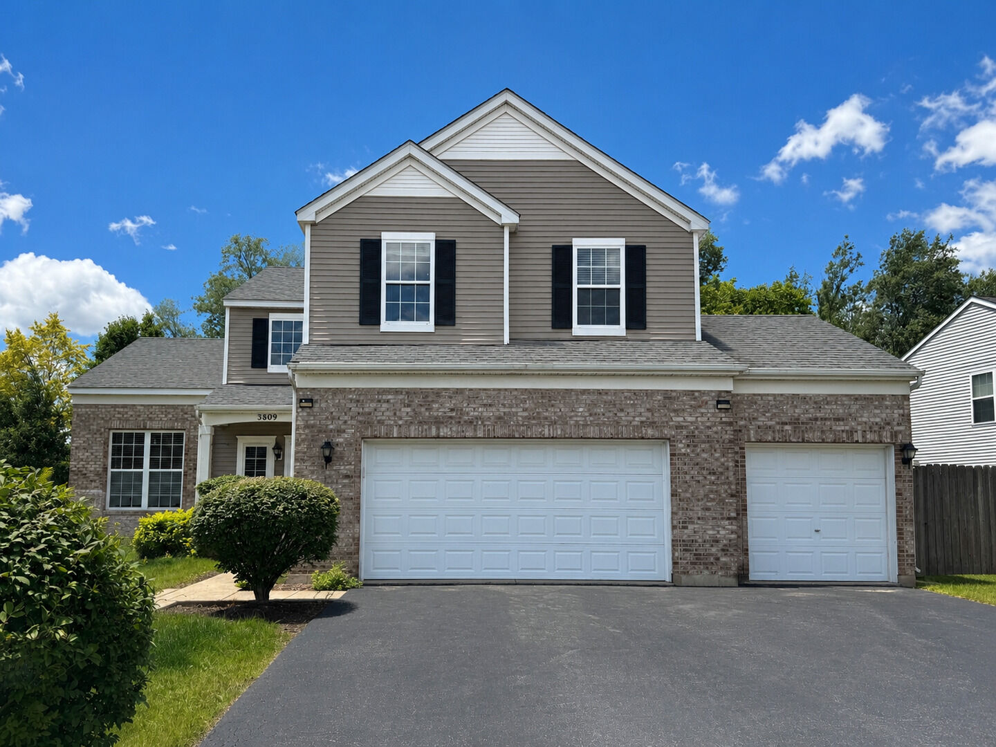 Property Photo:  3809 Saratoga Drive  IL 60435 
