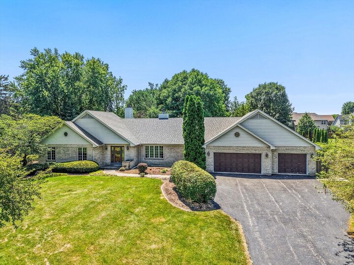 Property Photo: 4452 Tuma Road IL 60560