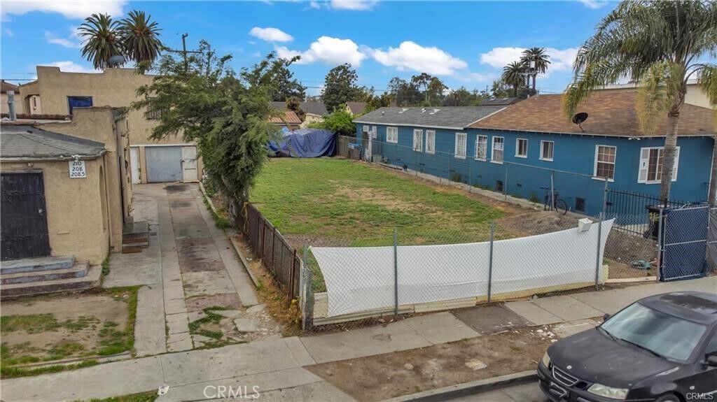 Property Photo: 214 W 92nd CA 90003
