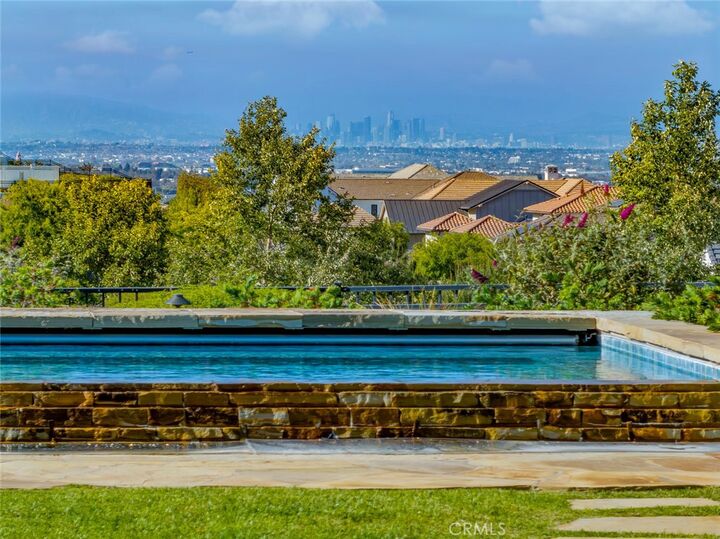 Property Photo: 5 Rancho Elastico CA 90274