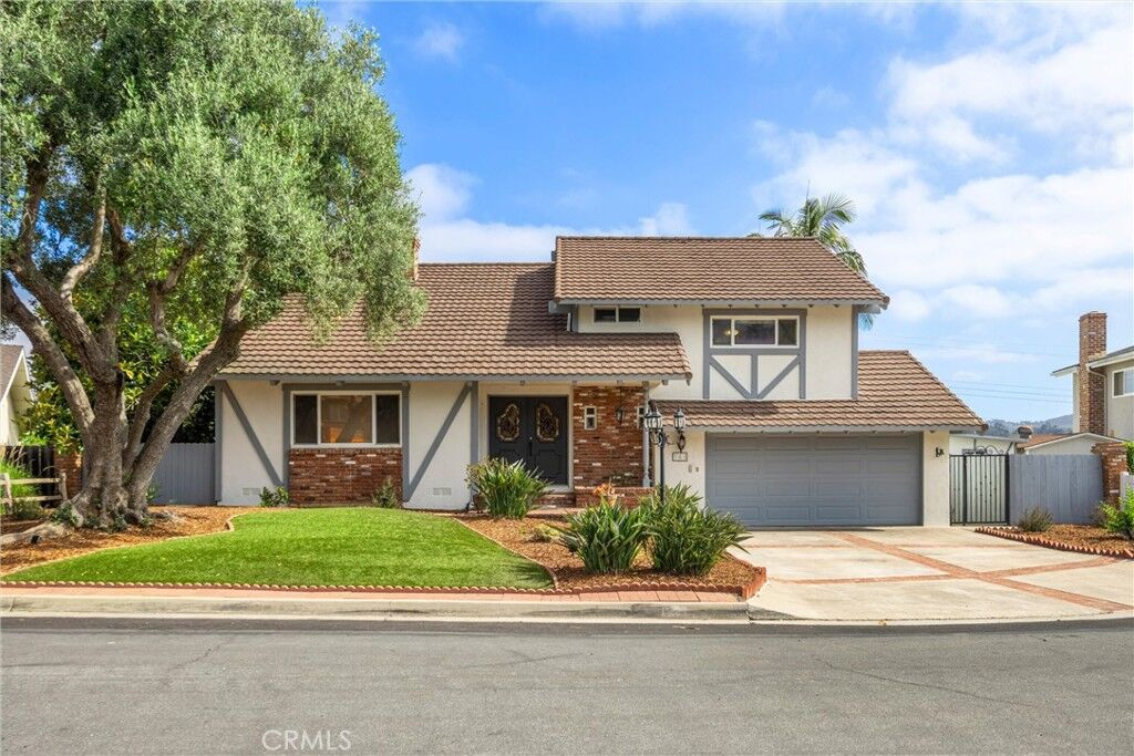 Property Photo:  763 Cromwell  CA 92084 