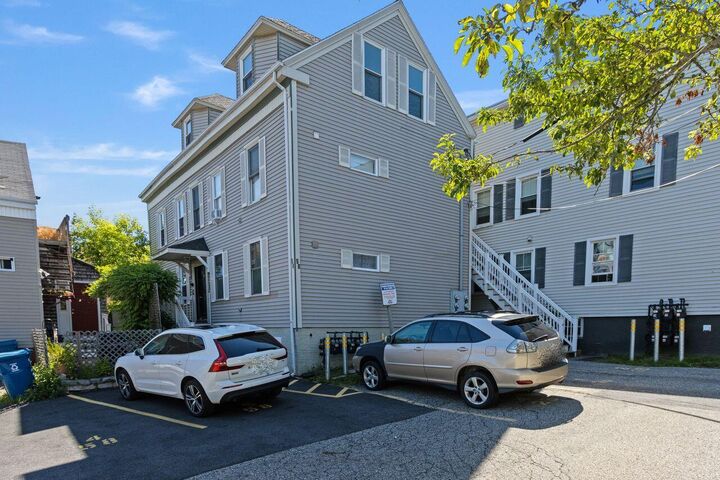Property Photo: 58 Portland Street 5 ME 04101