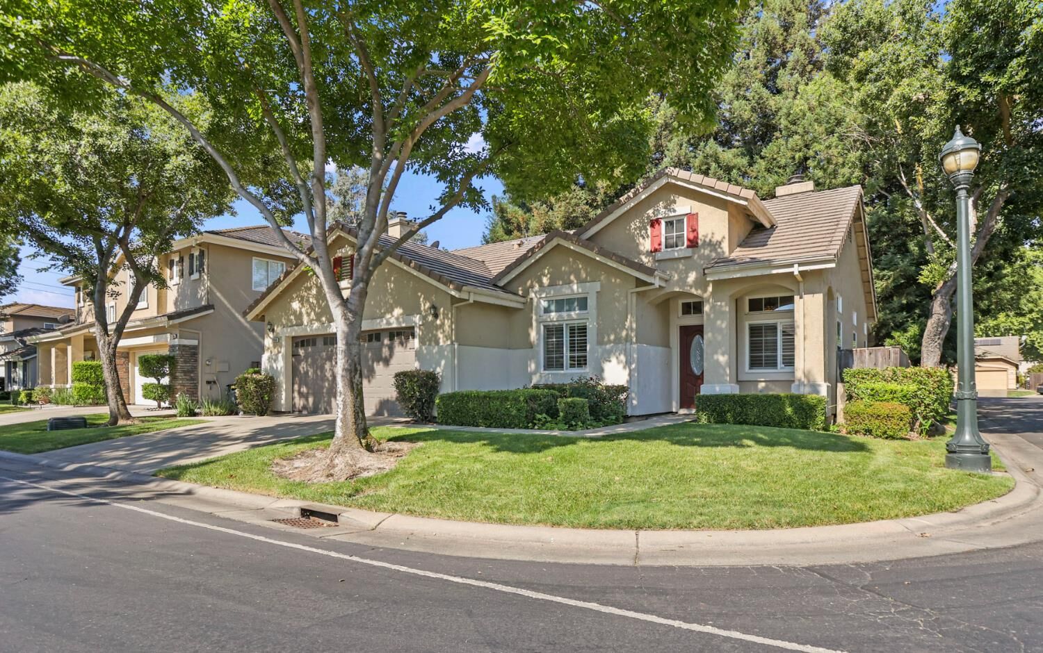 Property Photo: 3888 Windy Cove Circle CA 95219