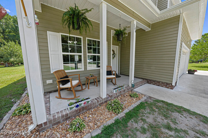 Property Photo:  109 Riddle Court  NC 27973 