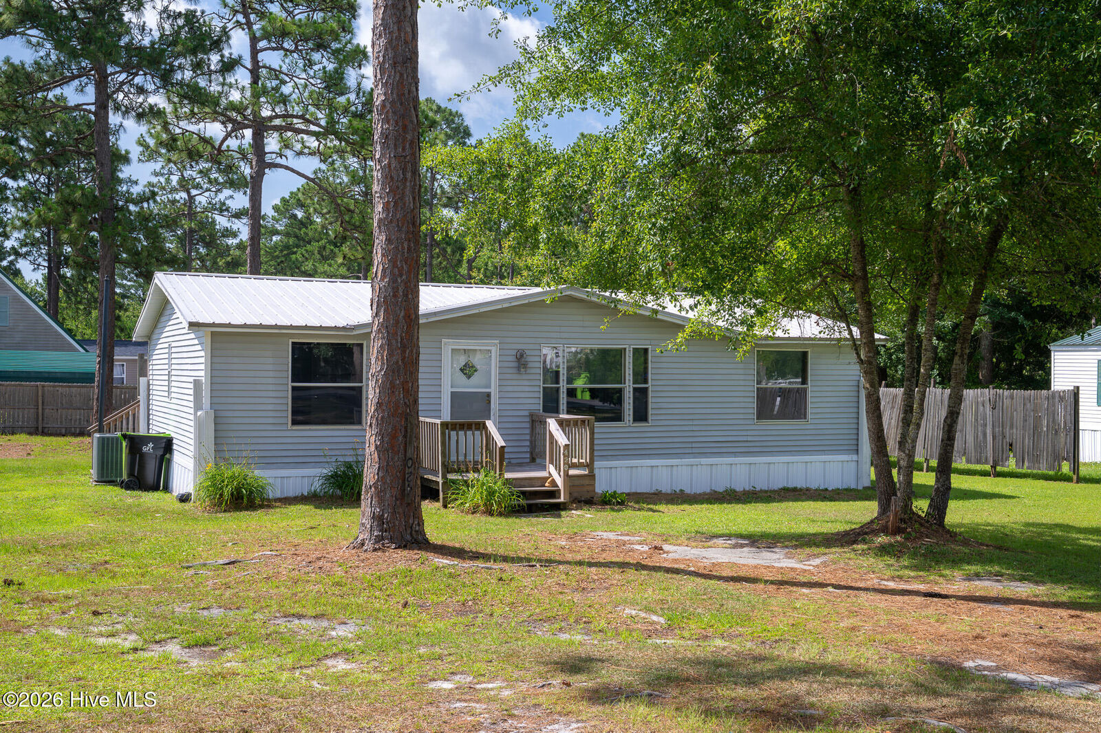 Property Photo:  420 S Dyson Street  NC 28445 