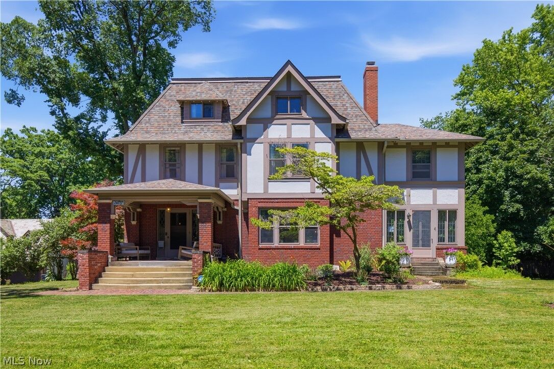 Property Photo:  2689 Berkshire Road  OH 44106 