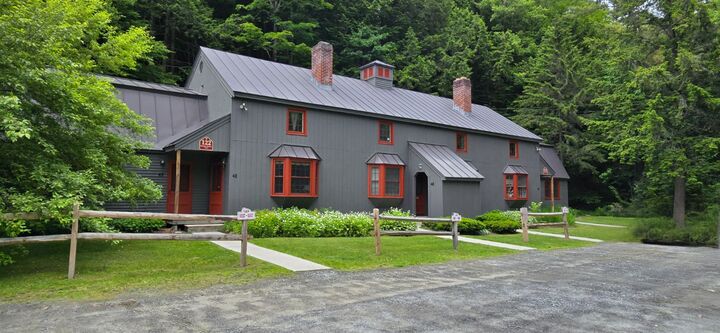 Property Photo:  122 Quechee Hollow Lane  VT 05059 