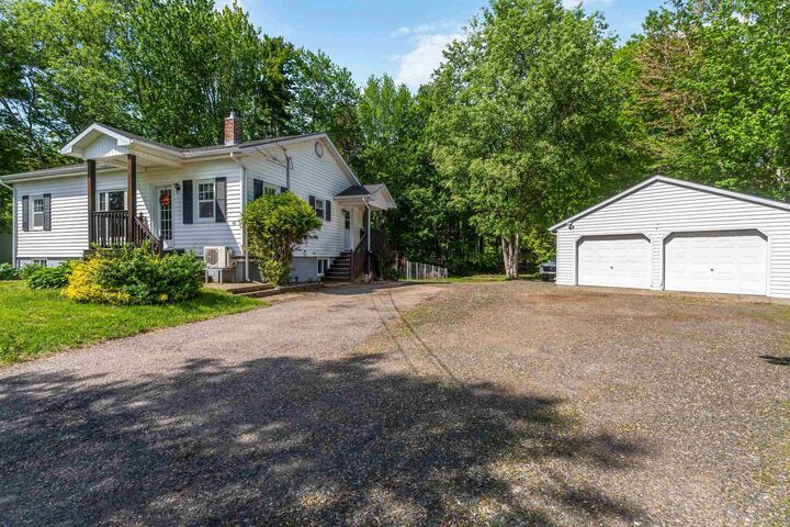 61 Nictaux Road — photo 1