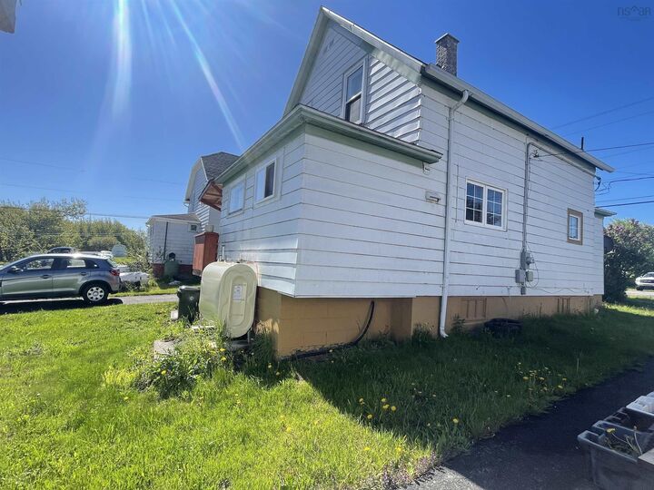 Property Photo:  4351 New Waterford Highway  NS B1H 2E1 
