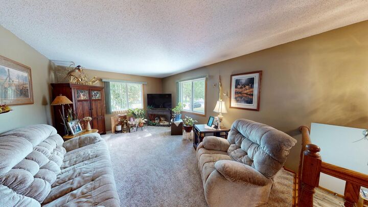 Property Photo: 1825 Bayview Drive MN 56007