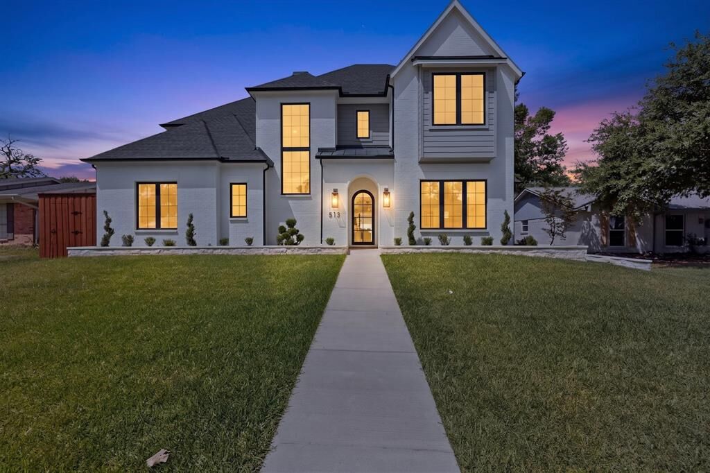 Property Photo:  513 Lawnmeadow Drive  TX 75080 