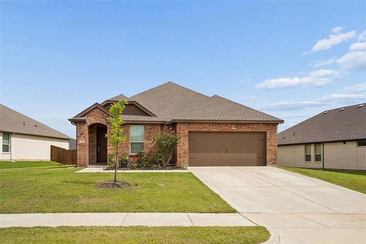 Property Photo: 544 Erin Hills Drive TX 75154