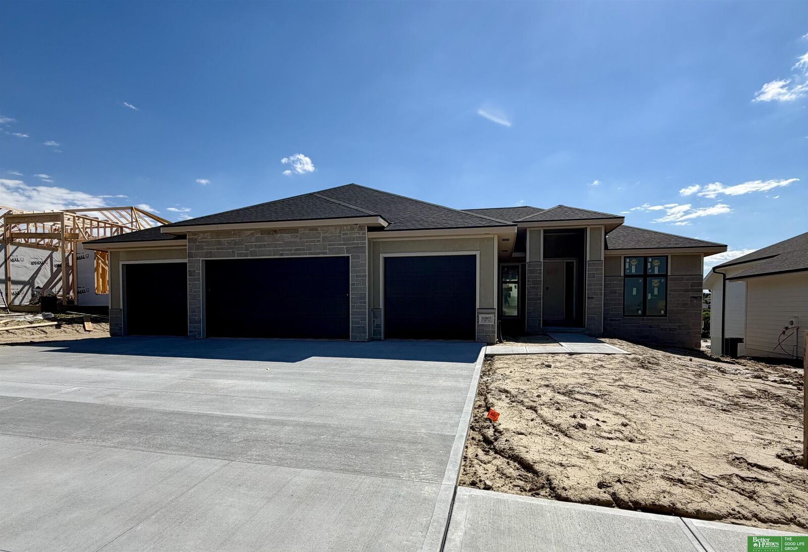 Property Photo: 10805 S 219th Avenue NE 68028