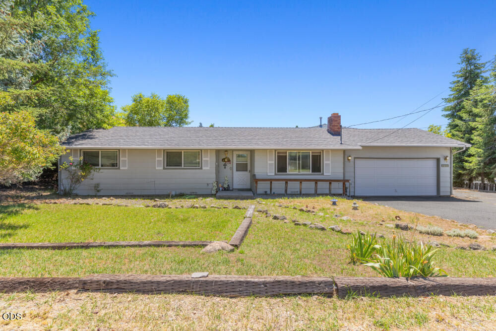Property Photo:  6236 Cherry Way  OR 97603 