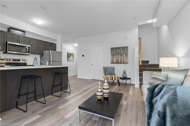 Property Photo:  5012 Serena Drive 5  ON L3J 0T2 