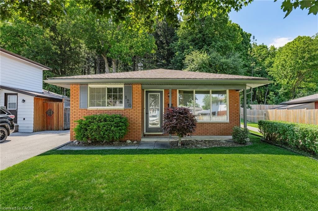 Property Photo: 120 Arrowhead Crescent ON N2P 1B9