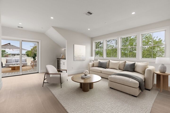Property Photo: 326 Lowell Street 3 MA 02145