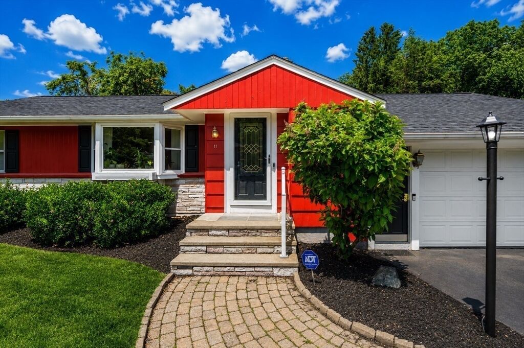 Property Photo:  11 Sunset Dr  MA 02334 