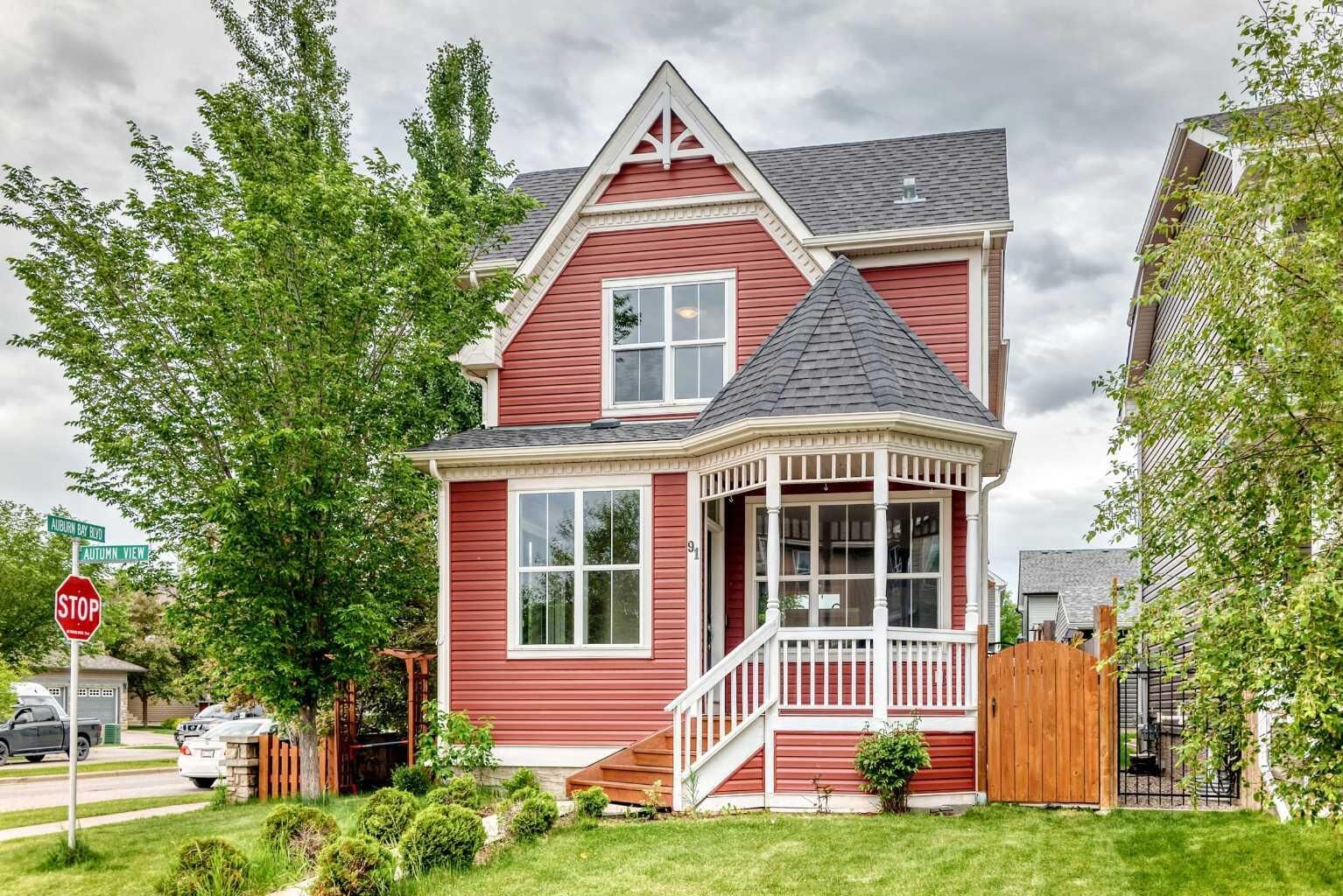 Property Photo: 91 Autumn View SE AB T3M 0P1