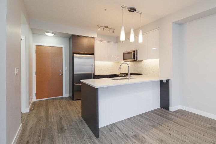 Property Photo: 95 Burma Star Road 1119 AB T3E 8A9