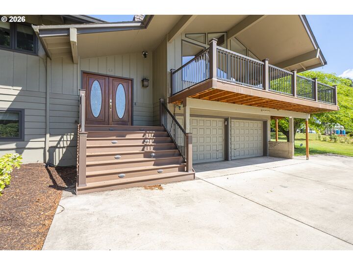 Property Photo:  10195 SW Kable St  OR 97224 