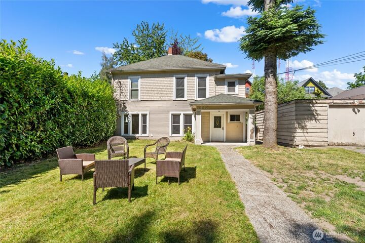 Property Photo: 1443 22nd Avenue WA 98122