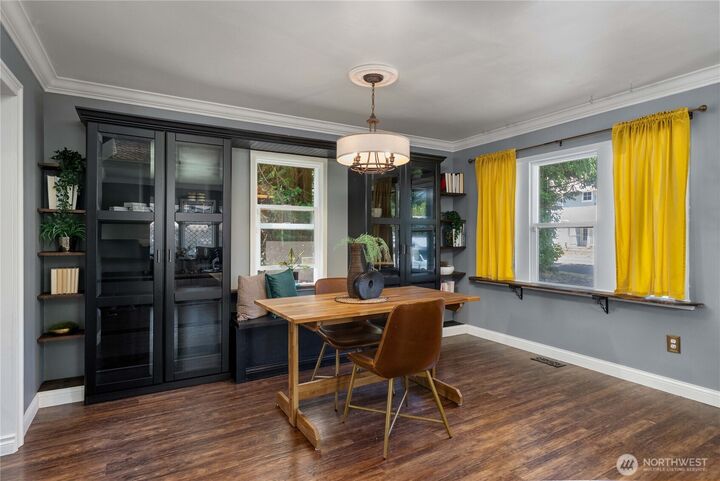 Property Photo: 10839 SE 170th Street WA 98055