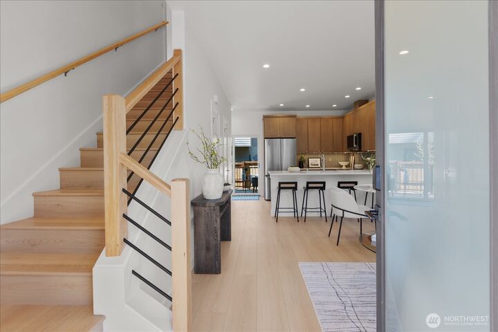 Property Photo: 313 SE Andrews Street WA 98027