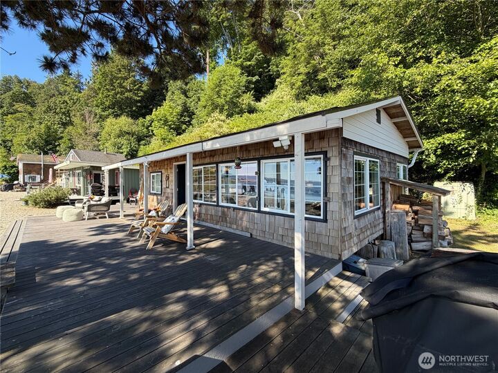 Property Photo:  9  I    Hat Island Walk  WA 98206 