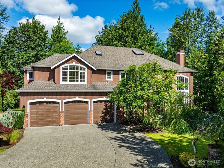 Property Photo:  25720 NE 4th Place  WA 98074 