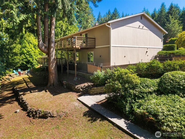 Property Photo:  960 NE Melanie Court  WA 98311 