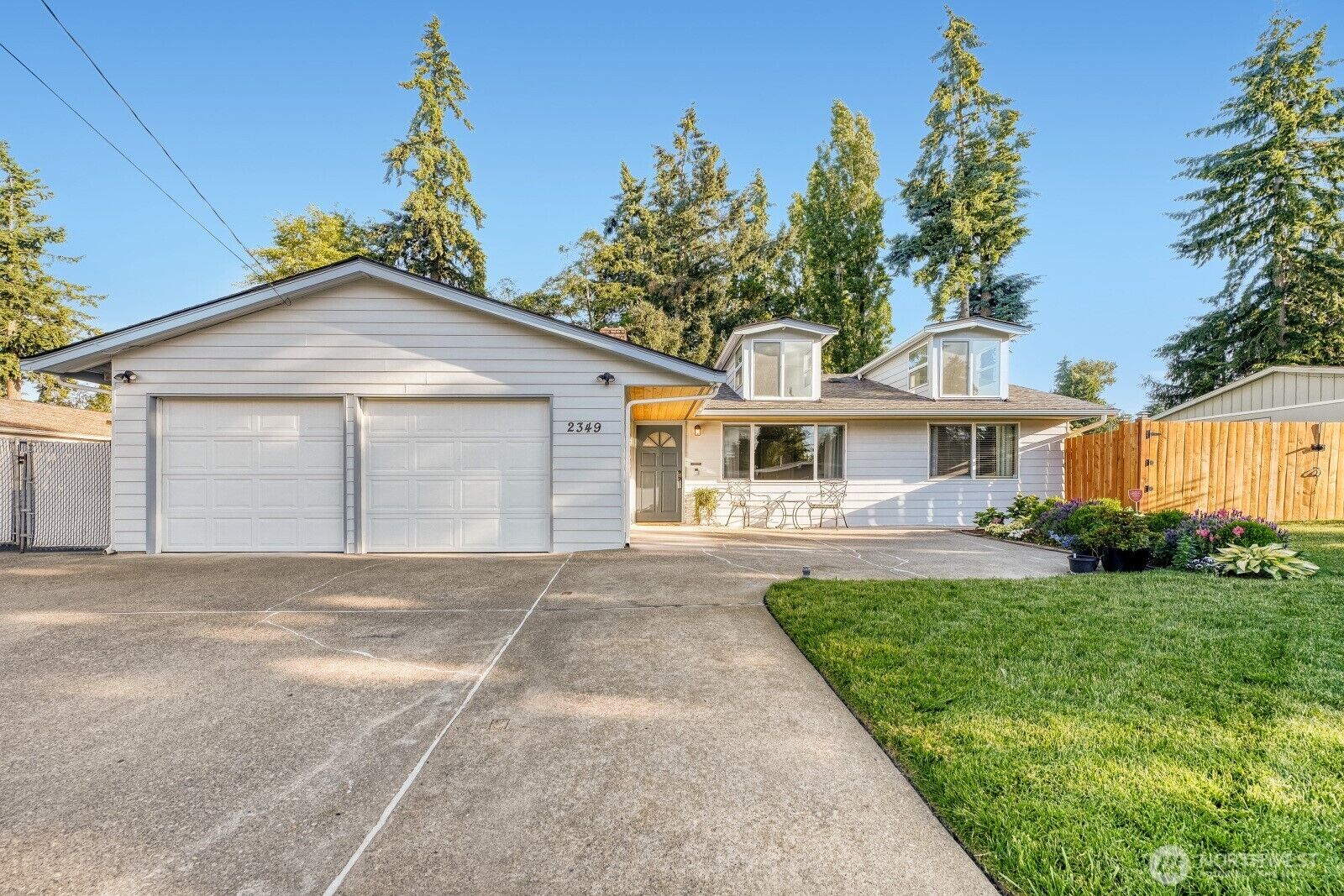 Property Photo: 2349 SW 341st Place WA 98023