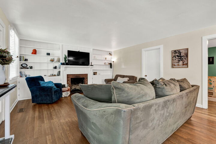Property Photo:  1123 Washington Avenue  TN 37331 