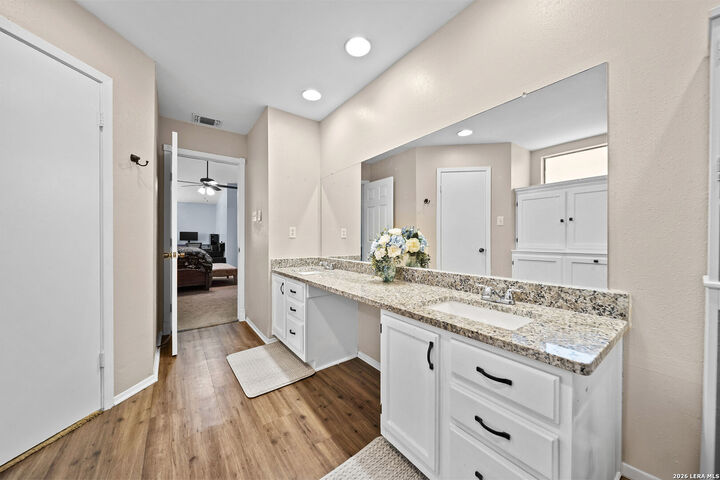 Property Photo:  6970 Country Dawn  TX 78240 