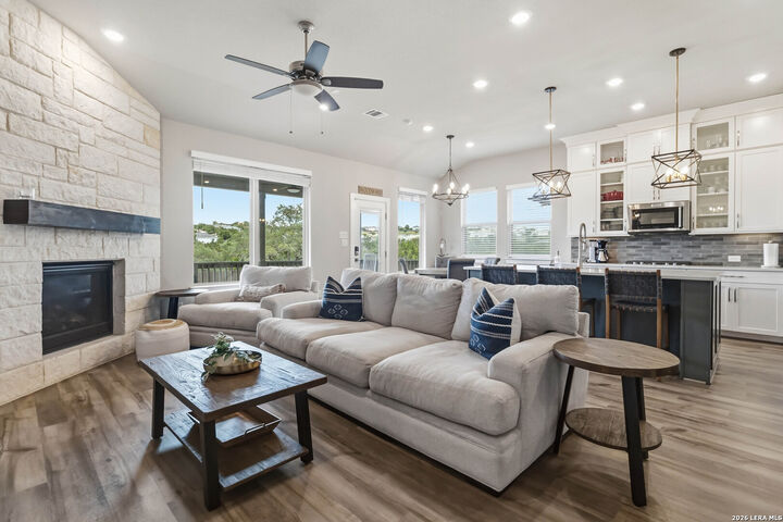 Property Photo: 3415 Grace Way TX 78261