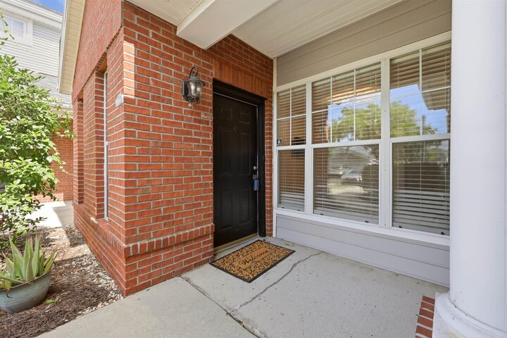 Property Photo: 35111 Harbour Vista Circle FL 32080