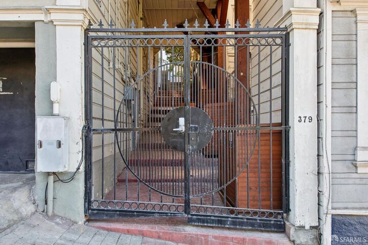 Property Photo:  12 Reno Place  CA 94133 