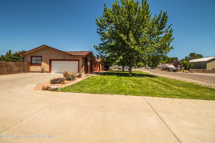 Property Photo:  62 Road 5151  NM 87413 