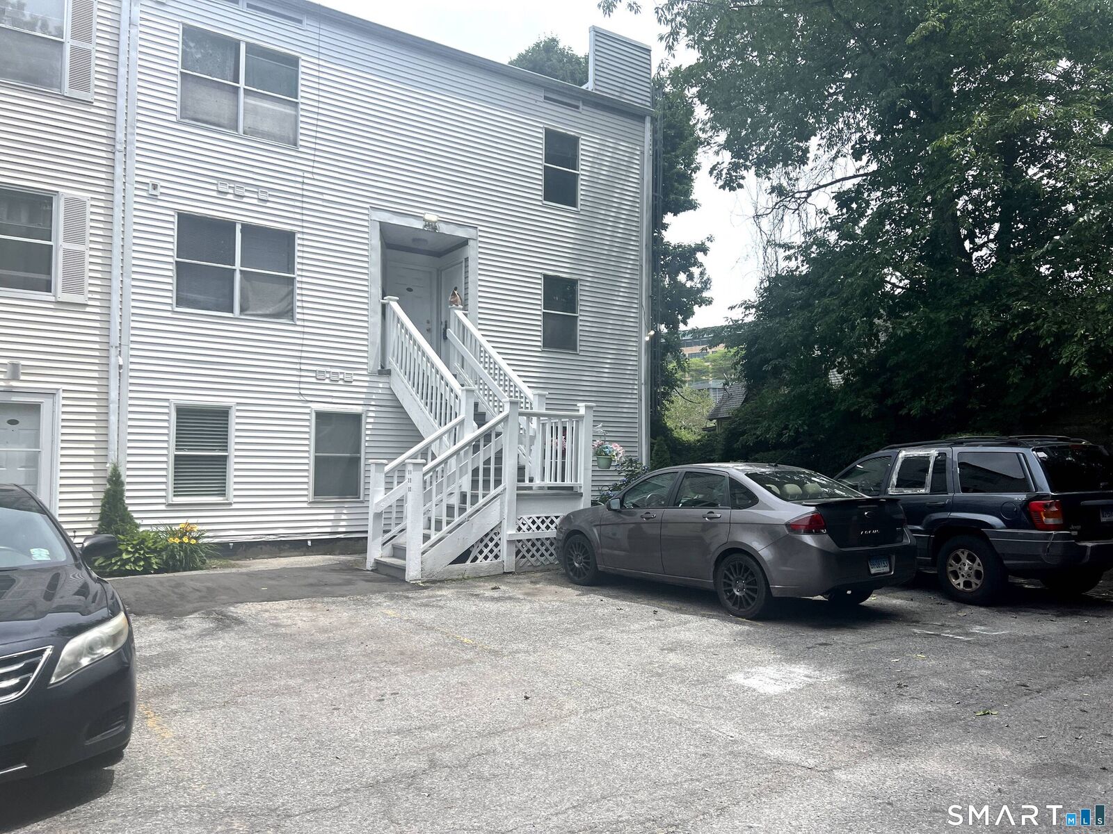 Property Photo: 37 Greenwich Avenue 2-6 CT 06902