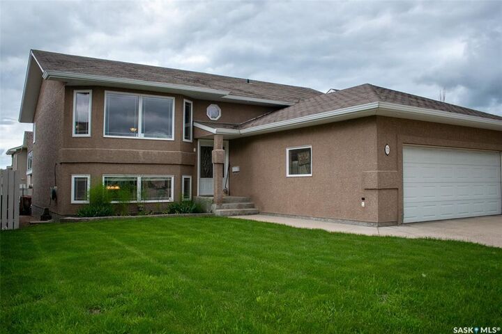 Property Photo: 71 Longpre Crescent SK S6X 1C6
