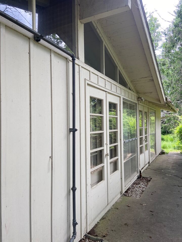 Property Photo:  195 High  Street  OH 45640 