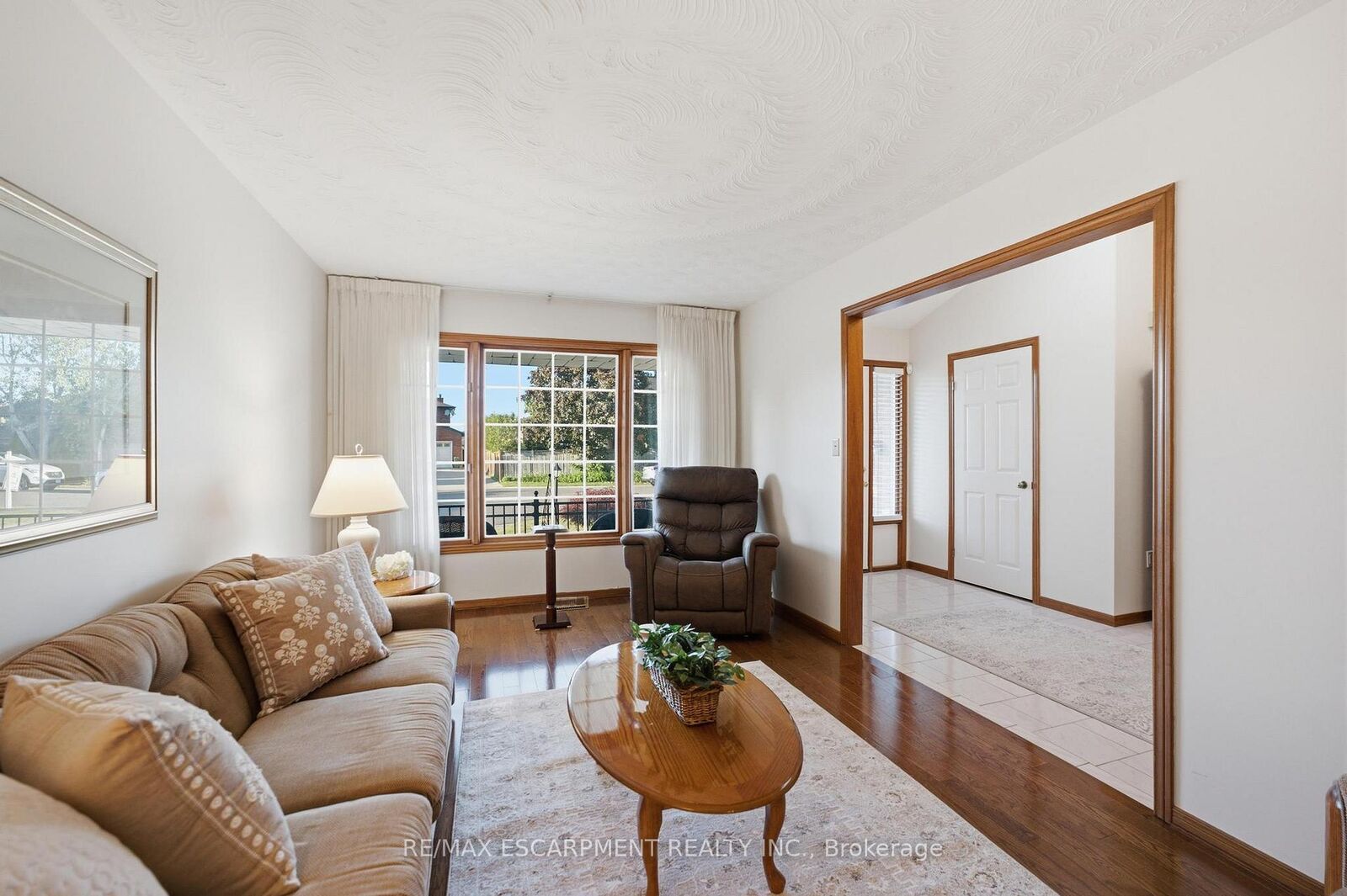 Property Photo: 11 Gabriele Court ON L8G 5C4