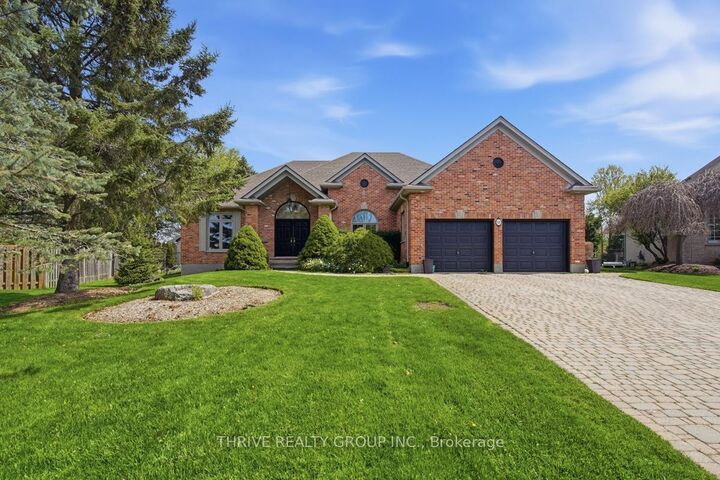 Property Photo: 52 Wynfield Lane ON N6H 5L2