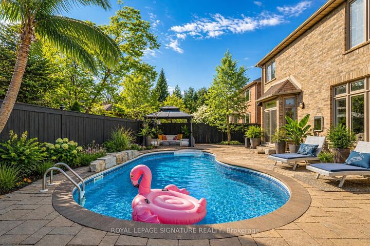 Property Photo: 2324 Hilltop Lane ON L6M 3M8