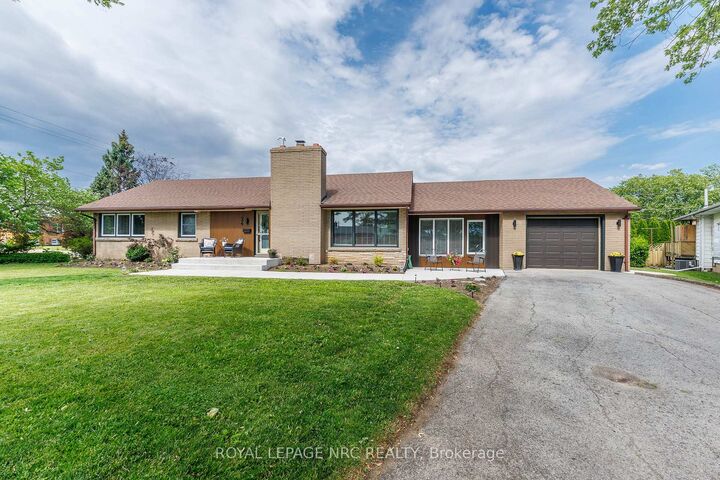 Property Photo: 24 Munro Street ON L2V 2V8