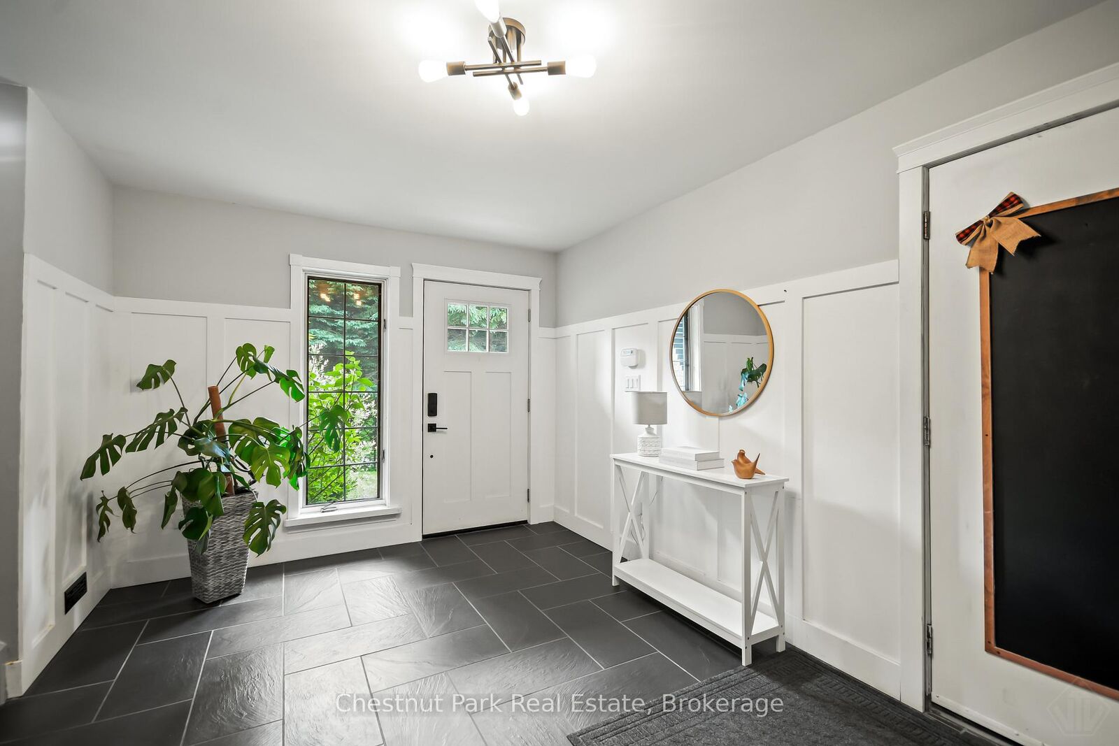 Property Photo: 802 Williamsport Road ON P1H 2J4