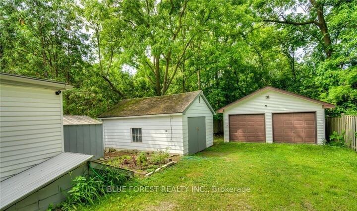 Property Photo: 149 Forest Hill Avenue ON N6J 2Z3