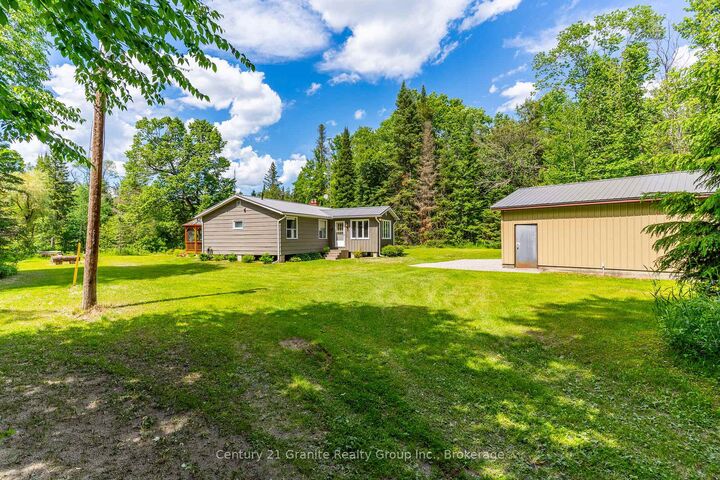Property Photo: 1075 Hobbits Lane ON K0M 2A1